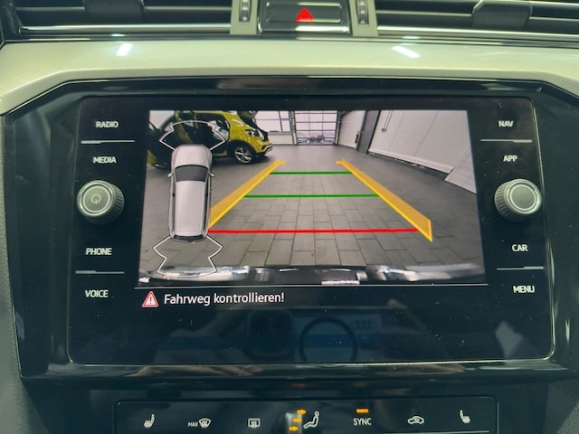 Volkswagen Passat 2.0 TDI Business DSG Variant