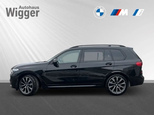 BMW X7 i/HUD/Panorama/Navigation/HarmanKardon