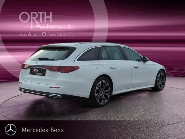 Mercedes-Benz E 200 AVANTGARDE Estate
