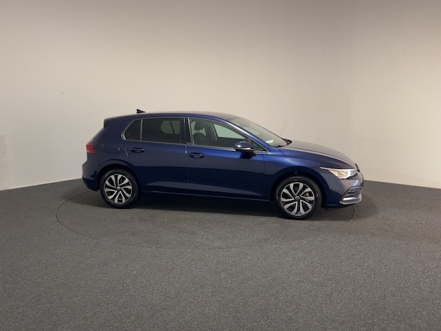 Volkswagen Golf 1.5 eTSI Golf VIII