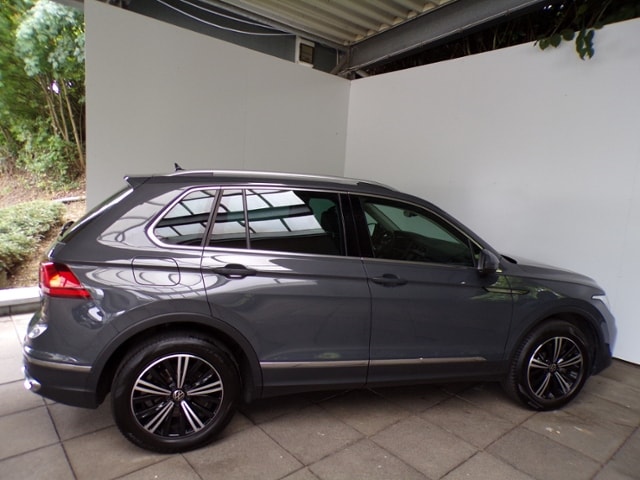 Volkswagen Tiguan 2.0 TSI DSG