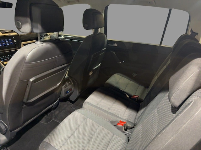 Volkswagen Touran DSG R-Line