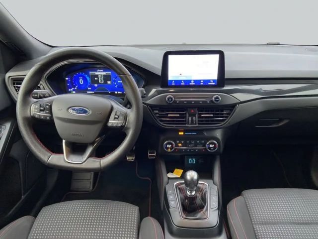 Ford Focus EcoBoost ST Line Wagon