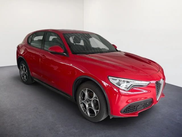 Alfa Romeo Stelvio AT8 Q4 TI