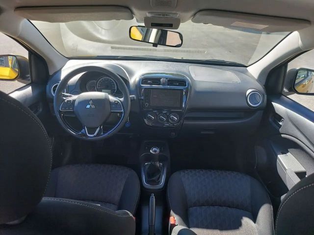 Mitsubishi Space Star Star