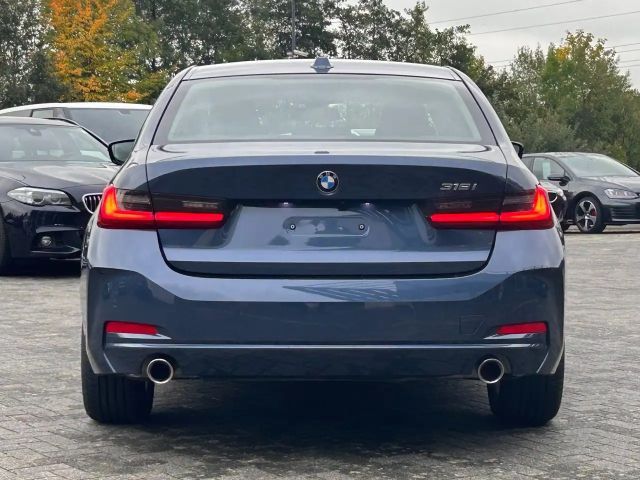 BMW 318 318i Sedan