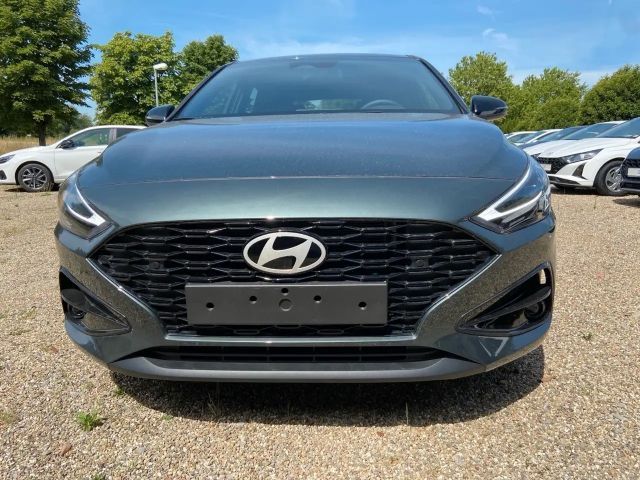 Hyundai i30 Advantage Hybrid