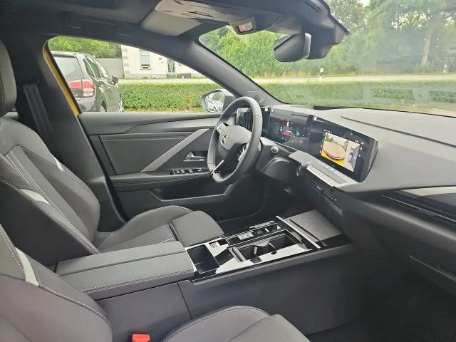 Opel Astra GS-Line Grand Sport