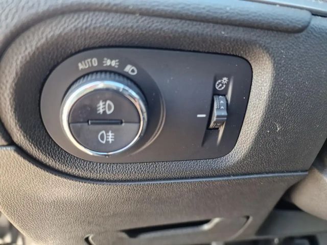 Opel Grandland X Business Elegance