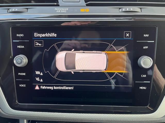 Volkswagen Touran DSG IQ.Drive Move