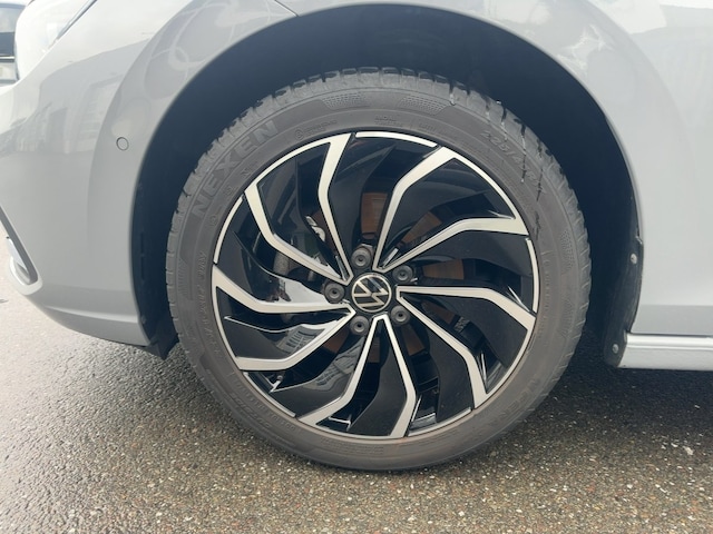 Volkswagen Golf 1.5 TSI Golf VIII