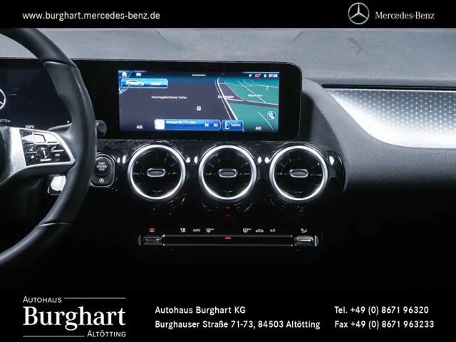 Mercedes-Benz B 180 Progressive