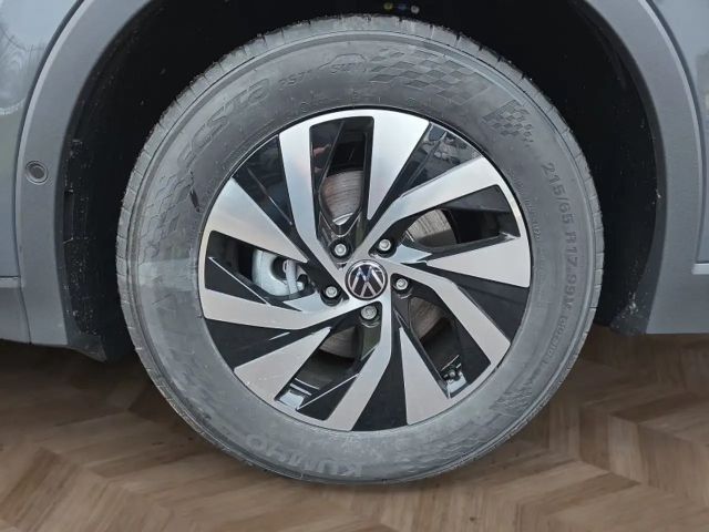 Volkswagen Tiguan 1.5 eTSI Plus