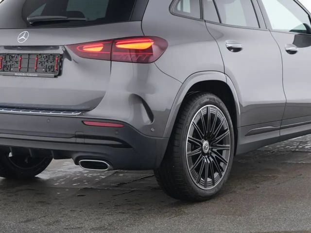 Mercedes-Benz GLA 200 AMG Line