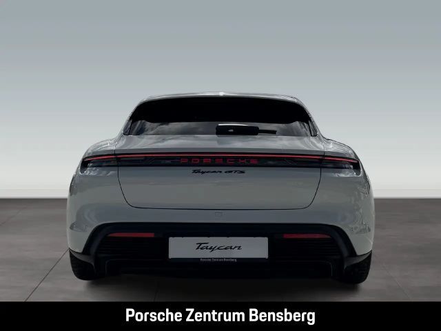 Porsche Taycan GTS Sport Turismo