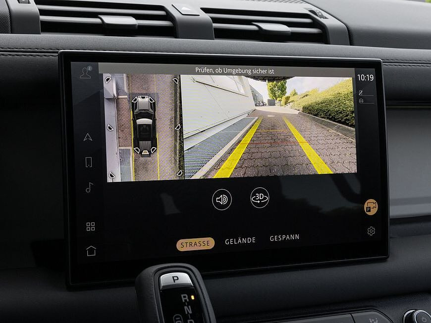 Land Rover Defender 110 Dynamic SE