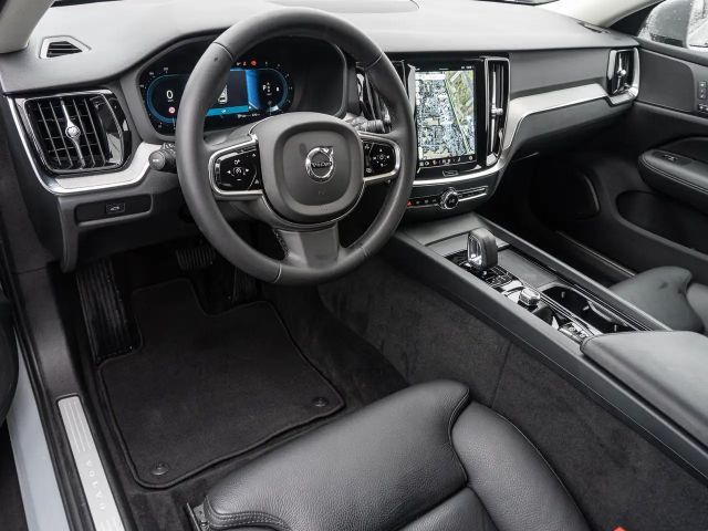 Volvo V60 Cross Country AWD Plus