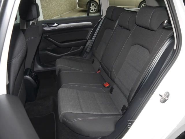 Volkswagen Passat Business Variant