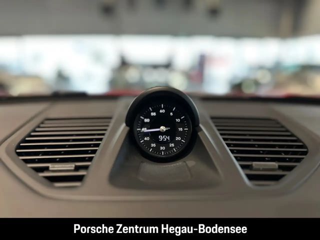 Porsche 992 4 Cabrio Carrera GTS