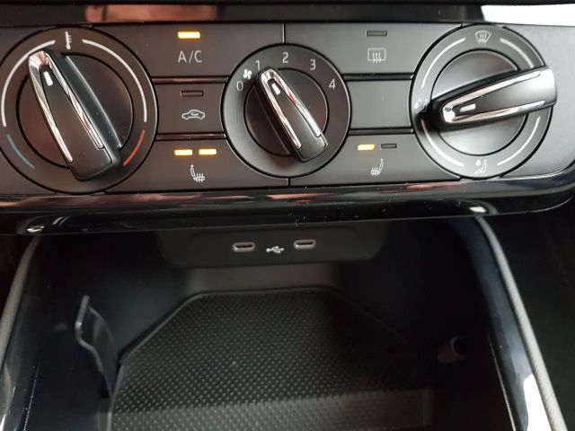 Skoda Fabia 1.0 TSI Selection