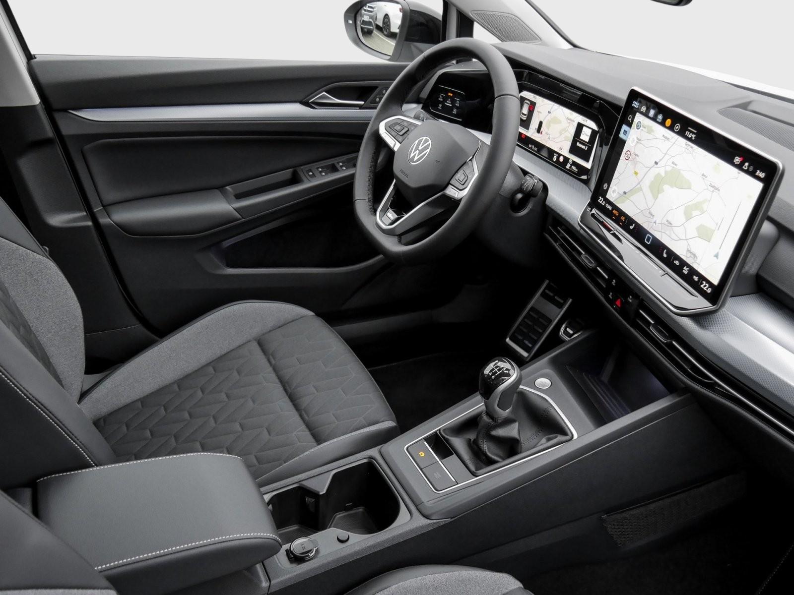 Volkswagen Golf 1.5 TSI Golf VIII