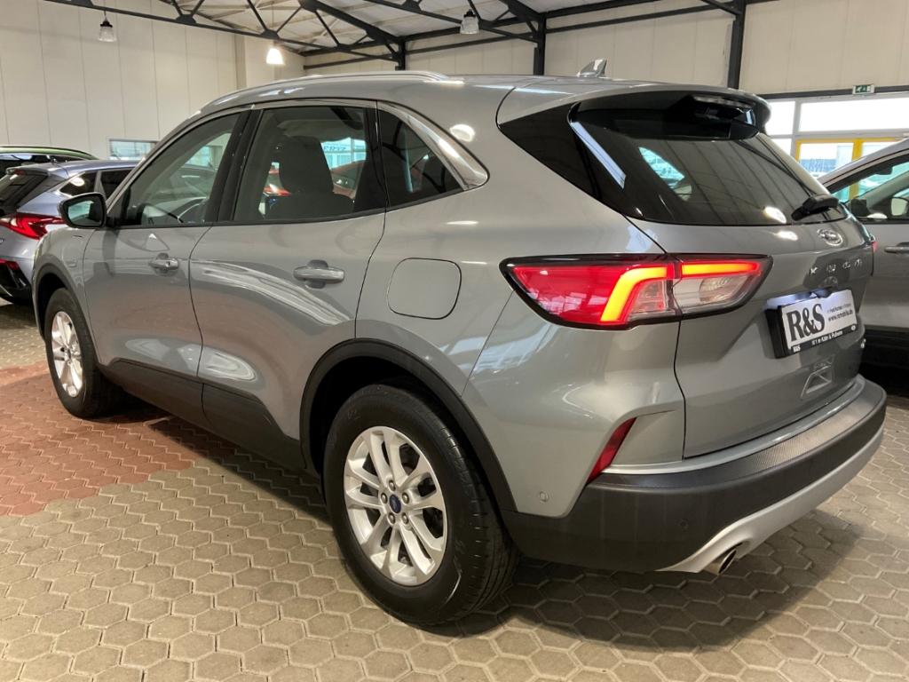 Ford Kuga Plug in Hybrid Titanium