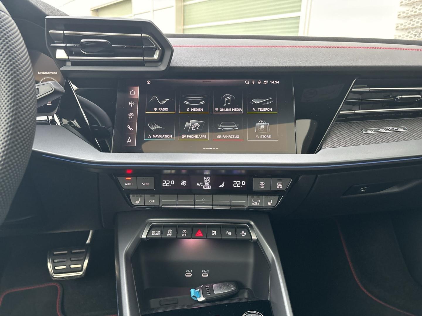 Audi S3 Quattro S-Tronic Sedan