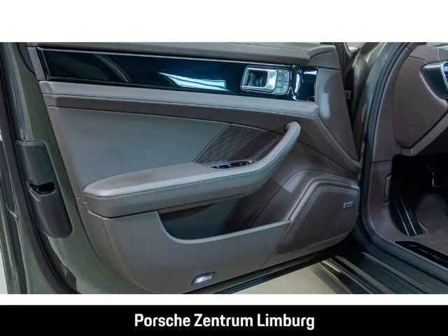 Porsche Panamera GTS Sport Turismo