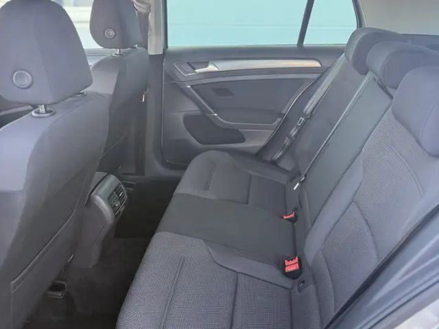 Volkswagen Golf e-Golf