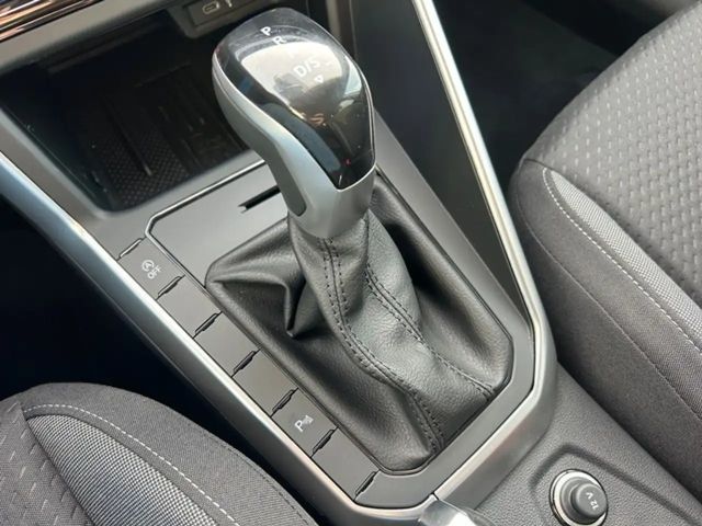 Volkswagen Taigo 1.0 TSI DSG Life