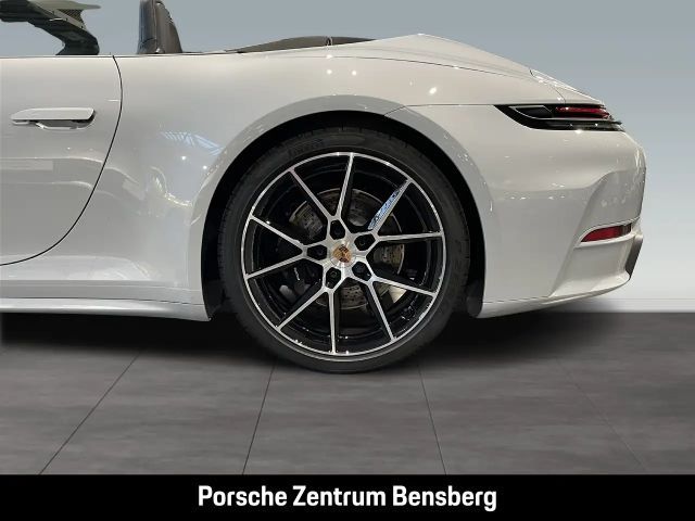 Porsche 992 Cabrio Carrera
