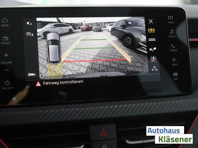 Skoda Kamiq MC 85KW DSG ACC NAVI MATRIX BSA PANO KAMERA