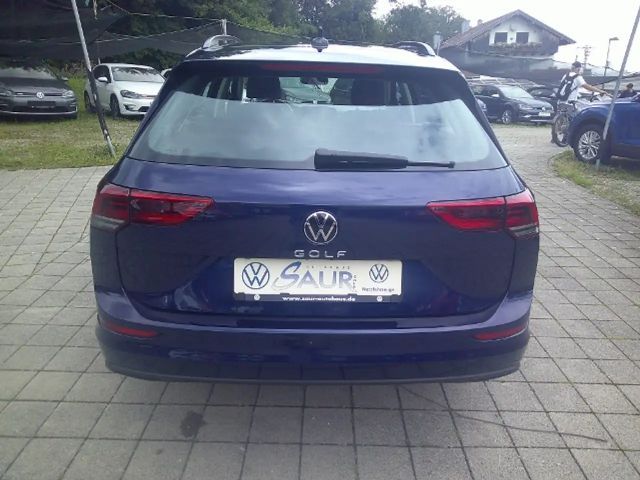 Volkswagen Golf 1.0 TSI Golf VIII Life Variant