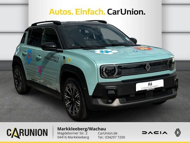 Renault 4 Comfort E-Tech Iconic