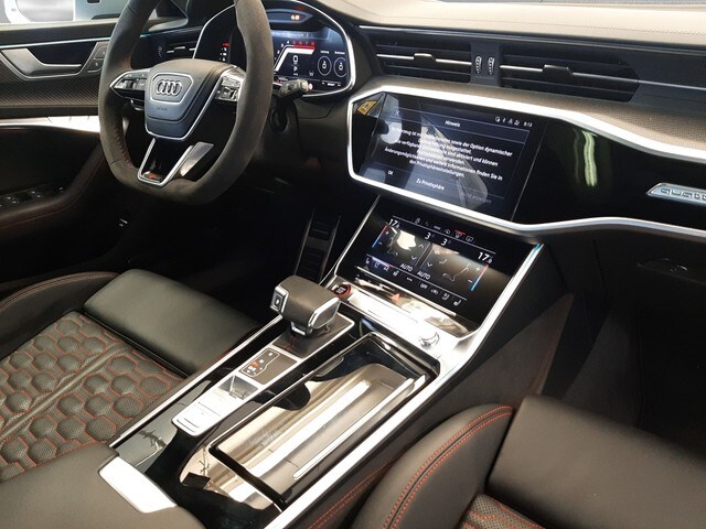 Audi A6 e-tron Avant Performance Quattro