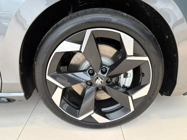 Skoda Superb Sportline iV