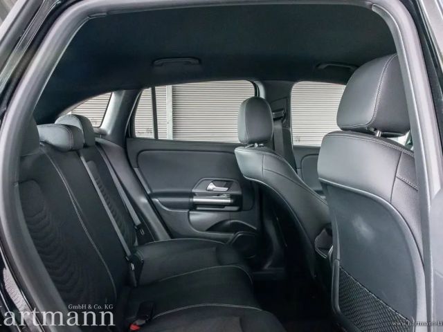 Mercedes-Benz GLA 180 Progressive