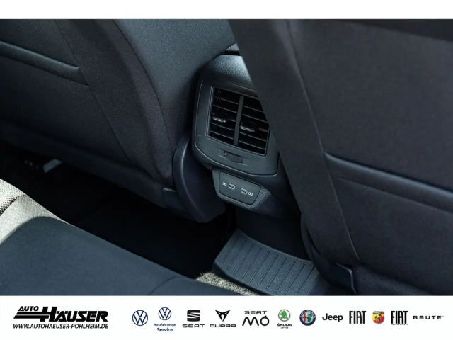 Volkswagen T-Roc 1.5 TSI DSG Life