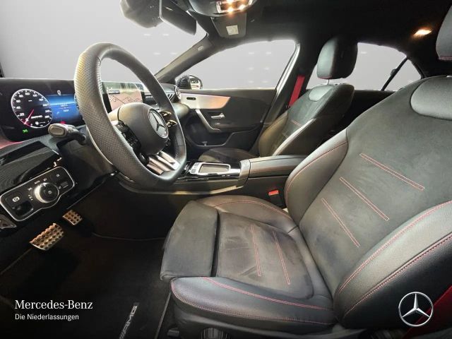 Mercedes-Benz A 35 AMG 4MATIC AMG Line