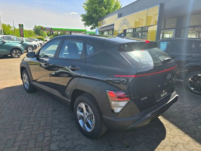 Hyundai Kona Select