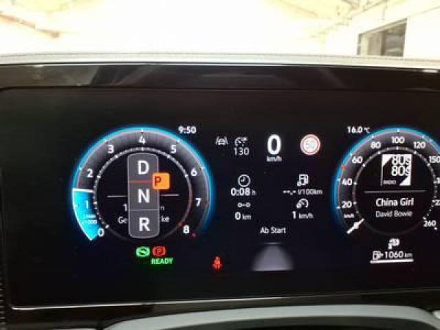 Volkswagen Passat 1.5 eTSI Business DSG Variant