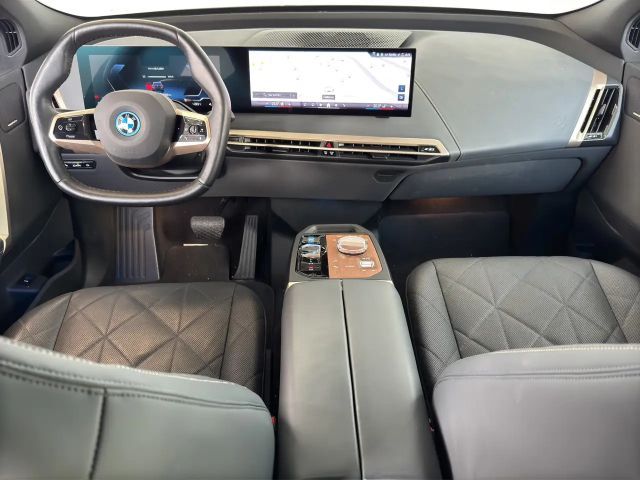 BMW iX xDrive50