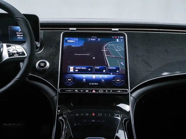 Mercedes-Benz EQE 300 Electric Art Sedan