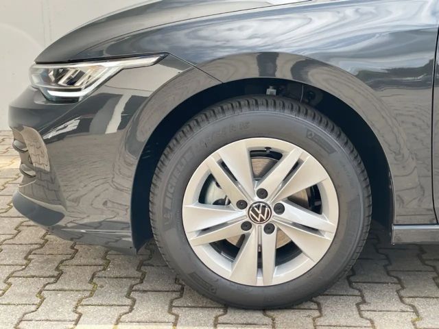 Volkswagen Golf 1.5 eTSI DSG Golf VIII