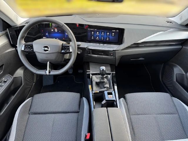 Opel Astra 1.2 Turbo Edition Turbo