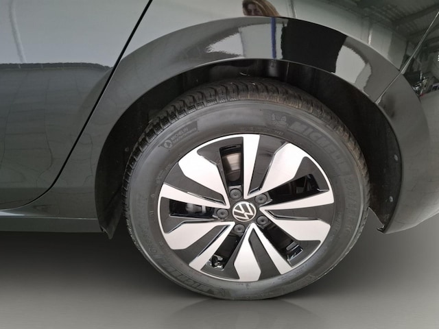 Volkswagen Golf DSG Life