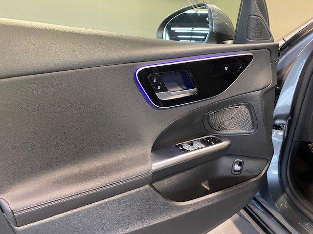 Mercedes-Benz C 200 AVANTGARDE Sedan