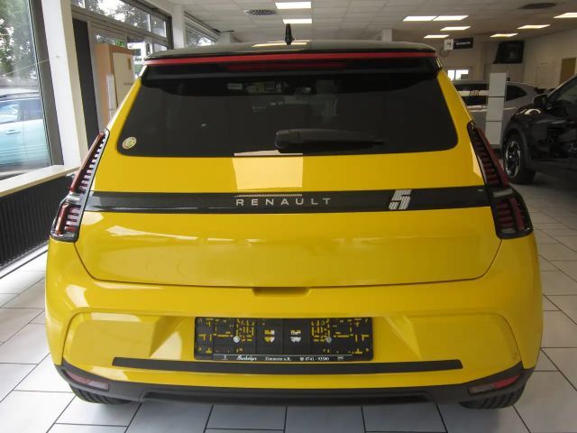 Renault 5 E-Tech Techno