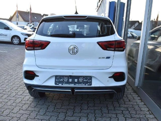 MG ZS Luxury