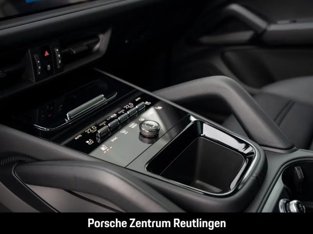 Porsche Cayenne Black Edition